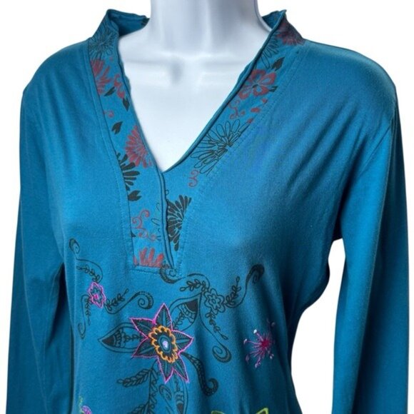 Unbranded Blue Floral Embroidered Bell Sleeve Top Artsy Bohemian Peasant M - Picture 3 of 12